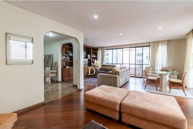 Imagem Apartamento com 4 Quartos à Venda, 247 m² em Santa Cecília - São Paulo