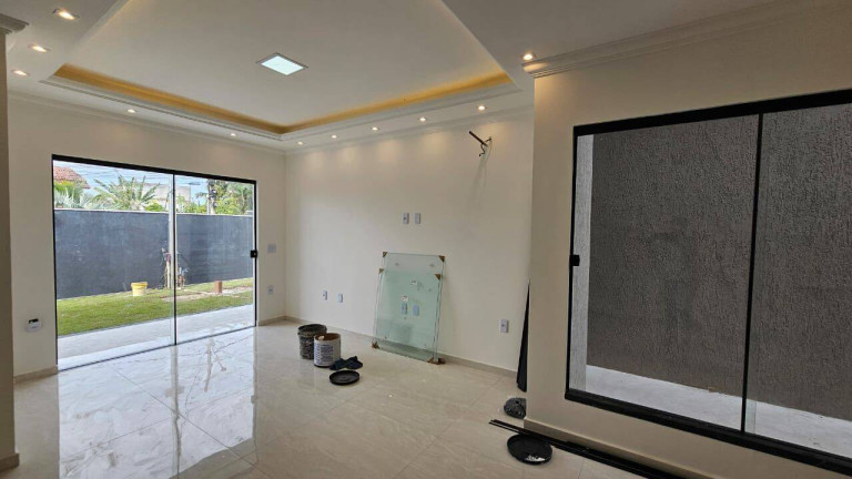 Imagem Apartamento com 2 Quartos à Venda,  em Parque Nanci - Maricá