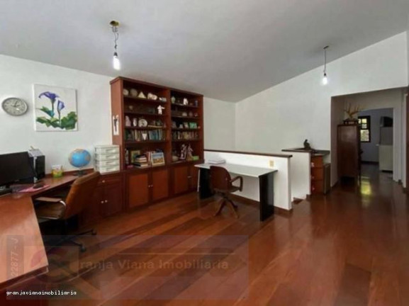 Imagem Casa à Venda, em São Paulo 2 - Cotia Imagem Casa à Venda, em São Paulo 2 - Cotia