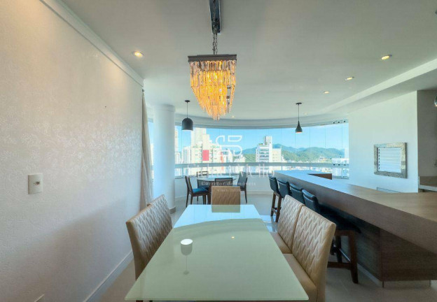 Apartamento com 3 Quartos à Venda, 127 m² em Centro - Balneário Camboriú
