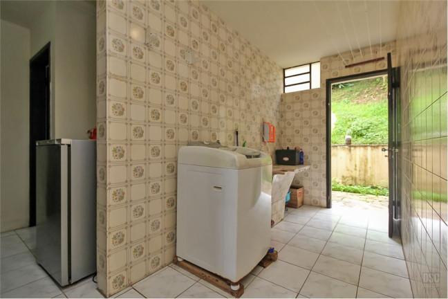 Imagem Casa com 3 Quartos à Venda, 252 m² em Boa Vista - Porto Alegre Imagem Casa com 3 Quartos à Venda, 252 m² em Boa Vista - Porto Alegre