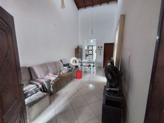 Imagem Casa com 2 Quartos à Venda, 150 m² Imagem Casa com 2 Quartos à Venda, 150 m²