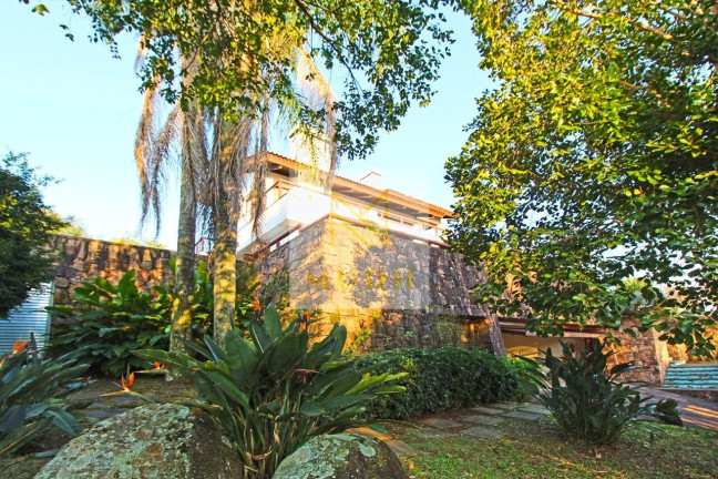 Imagem Casa com 4 Quartos à Venda, 600 m² em Teresópolis - Porto Alegre Imagem Casa com 4 Quartos à Venda, 600 m² em Teresópolis - Porto Alegre