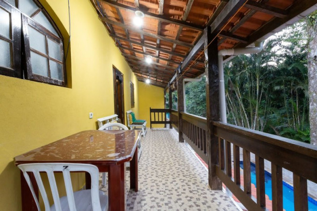 Imagem Sobrado com 3 Quartos à Venda, 250 m² em Jaraguá - São Sebastião Imagem Sobrado com 3 Quartos à Venda, 250 m² em Jaraguá - São Sebastião
