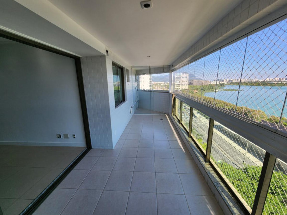 Imagem Apartamento com 4 Quartos à Venda, 158 m² em Jacarepagua - Rio De Janeiro
