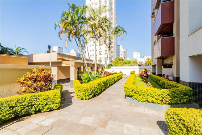 Imagem Apartamento com 3 Quartos à Venda, 129 m² em Menino Deus - Porto Alegre Imagem Apartamento com 3 Quartos à Venda, 129 m² em Menino Deus - Porto Alegre