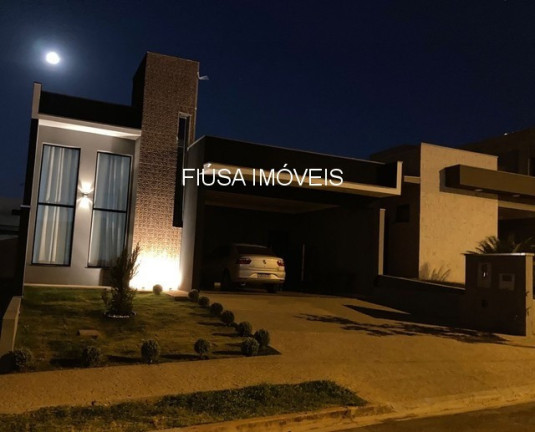 Casa com 3 Quartos à Venda,  em Bonfim Paulista - Ribeirão Preto