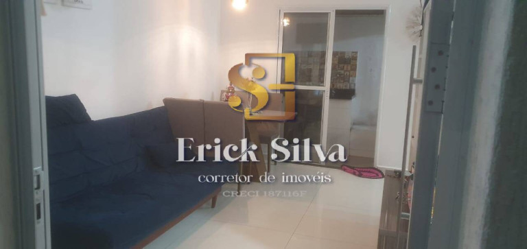 Imagem Casa com 2 Quartos à Venda, 65 m² em Vila Osasco - Osasco