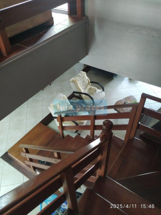 Imagem Casa com 3 Quartos à Venda, 423 m² em Laranjal - Pelotas Imagem Casa com 3 Quartos à Venda, 423 m² em Laranjal - Pelotas
