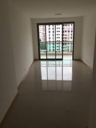 Imagem Imóvel com 2 Quartos à Venda, 68 m² em Santa Rosa - Niterói Imagem Imóvel com 2 Quartos à Venda, 68 m² em Santa Rosa - Niterói