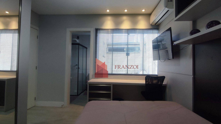 Imagem Sobrado com 2 Quartos à Venda, 80 m² em São João - Itajaí Imagem Sobrado com 2 Quartos à Venda, 80 m² em São João - Itajaí