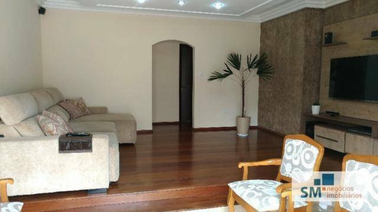 Sobrado com 5 Quartos à Venda, 405 m² em Vila Junqueira - Santo André