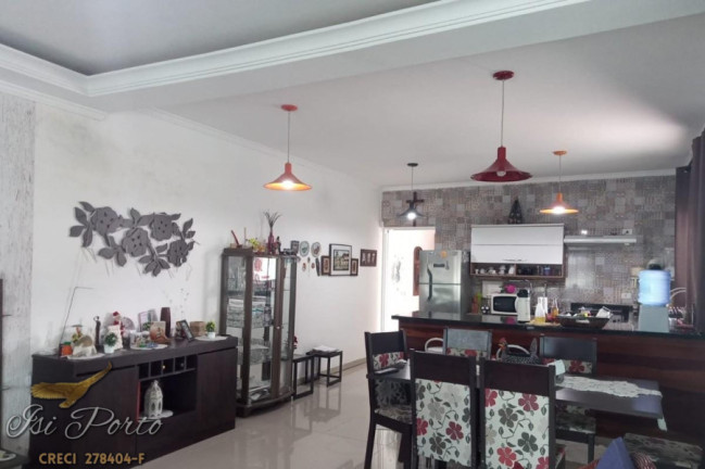 Imagem Casa com 3 Quartos à Venda, 680 m² em 34 - Peruíbe 
