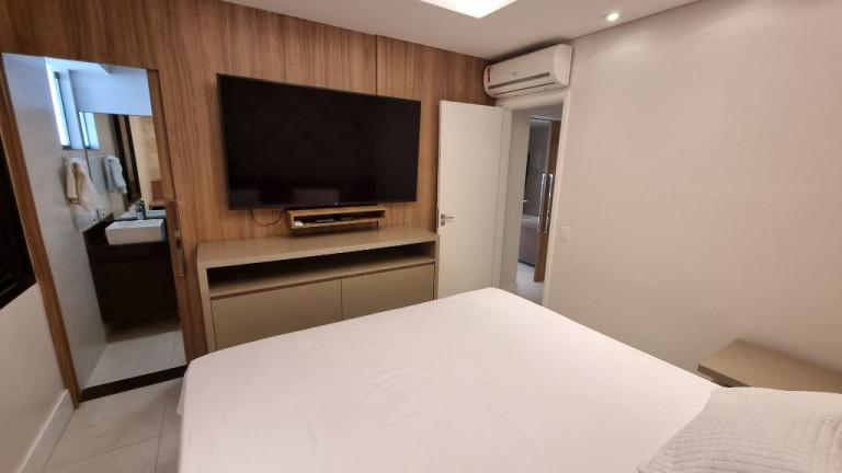 Imagem Apartamento com 2 Quartos à Venda, 76 m² em Pitangueiras - Guarujá Imagem Apartamento com 2 Quartos à Venda, 76 m² em Pitangueiras - Guarujá