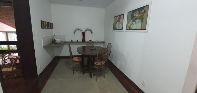 Imagem Casa com 4 Quartos à Venda, em São Francisco - Niterói Imagem Casa com 4 Quartos à Venda, em São Francisco - Niterói
