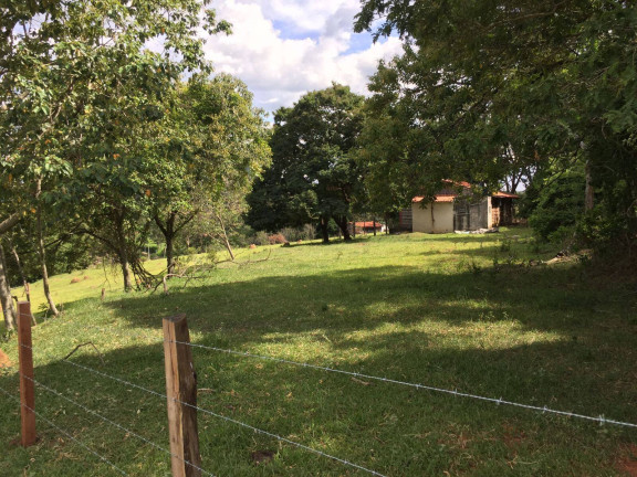 Imagem Chácara à Venda, 20 m² em Agudo Dos Frias - Bragança Paulista Imagem Chácara à Venda, 20 m² em Agudo Dos Frias - Bragança Paulista