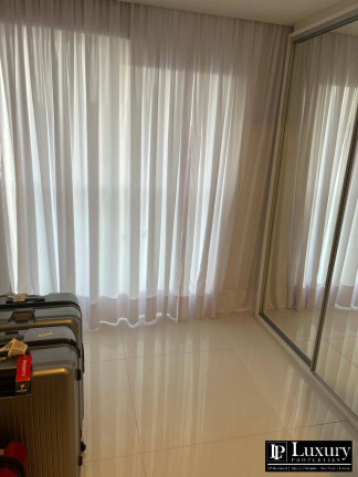 Imagem Apartamento com 3 Quartos à Venda, 180 m² em Vila Nova Conceição - São Paulo Imagem Apartamento com 3 Quartos à Venda, 180 m² em Vila Nova Conceição - São Paulo