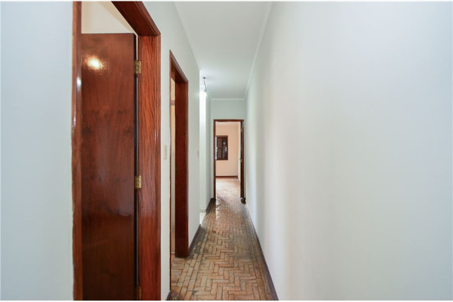 Imagem Casa com 3 Quartos à Venda, 135 m²