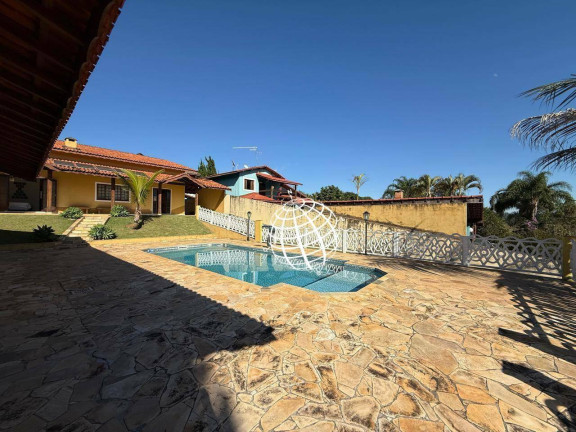 Imagem Chácara com 4 Quartos à Venda, 301 m² em Batatuba - Piracaia Imagem Chácara com 4 Quartos à Venda, 301 m² em Batatuba - Piracaia