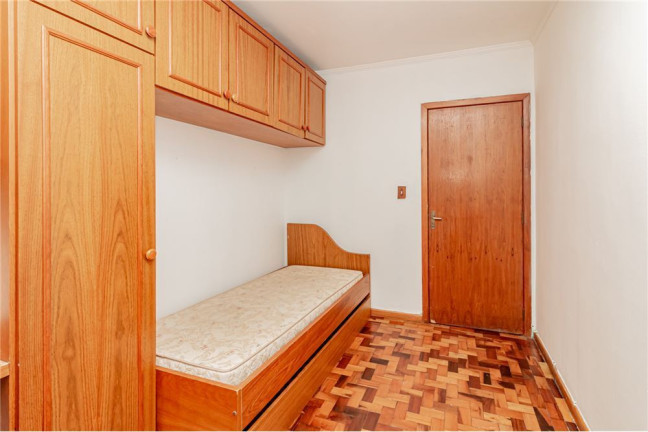 Imagem Imóvel com 2 Quartos à Venda,  em Passo Da Areia - Porto Alegre