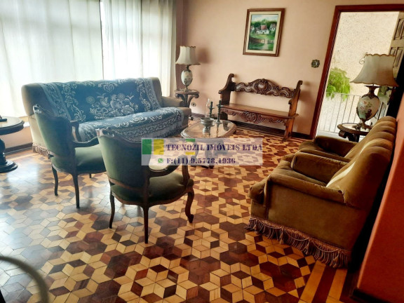 Imagem Sobrado com 7 Quartos à Venda, 600 m² em Vila Santo Estefano - São Paulo Imagem Sobrado com 7 Quartos à Venda, 600 m² em Vila Santo Estefano - São Paulo