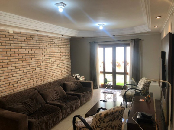 Imagem Casa com 3 Quartos à Venda, 150 m² em Vila Melliani - Guarulhos