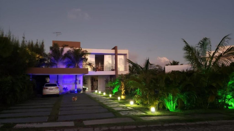 Casa com 4 Quartos à Venda, 450 m² em Busca Vida (abrantes) - Camaçari