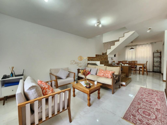 Imagem Casa com 4 Quartos à Venda, 150 m² em Carlos Guinle - Teresópolis