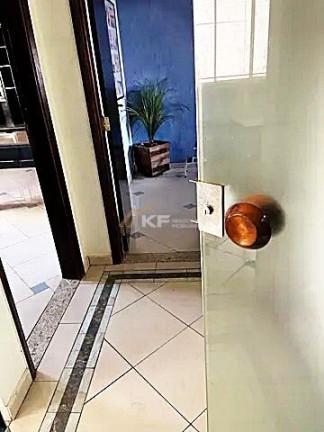 Sala Comercial à Venda, 50 m² em Centro - Ribeirão Preto
