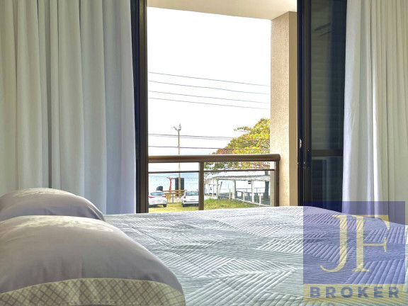 Imagem Casa com 7 Quartos para Temporada, 350 m² em Canasvieiras - Florianópolis Imagem Casa com 7 Quartos para Temporada, 350 m² em Canasvieiras - Florianópolis