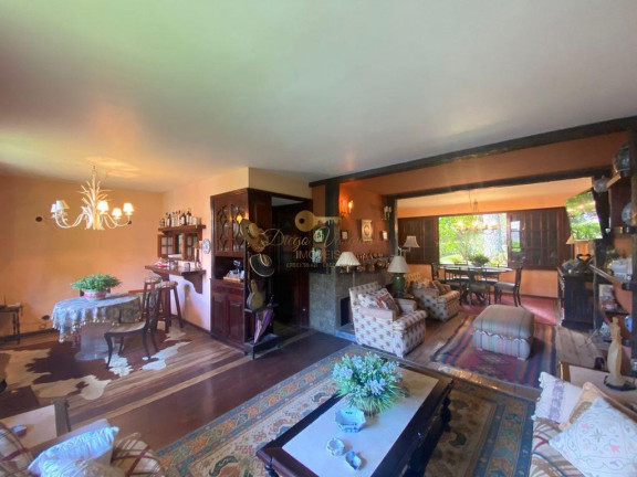Imagem Casa com 4 Quartos à Venda, 163 m² em Alto - Teresópolis Imagem Casa com 4 Quartos à Venda, 163 m² em Alto - Teresópolis