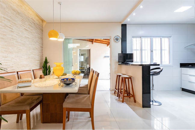 Imagem Casa com 3 Quartos à Venda,  em Parque Imperial - São Paulo