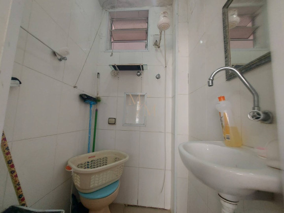 Imagem Kitnet com 1 Quarto à Venda, 25 m² em Embaré - Santos