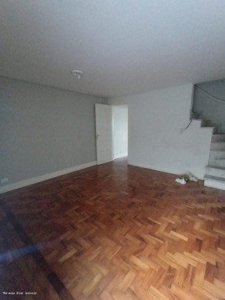 Imagem Casa com 2 Quartos para Alugar, 125 m² em Perdizes - São Paulo Imagem Casa com 2 Quartos para Alugar, 125 m² em Perdizes - São Paulo