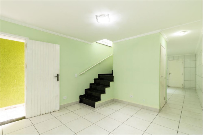 Imagem Casa com 3 Quartos à Venda,  em Conjunto Residencial Vista Verde - São Paulo