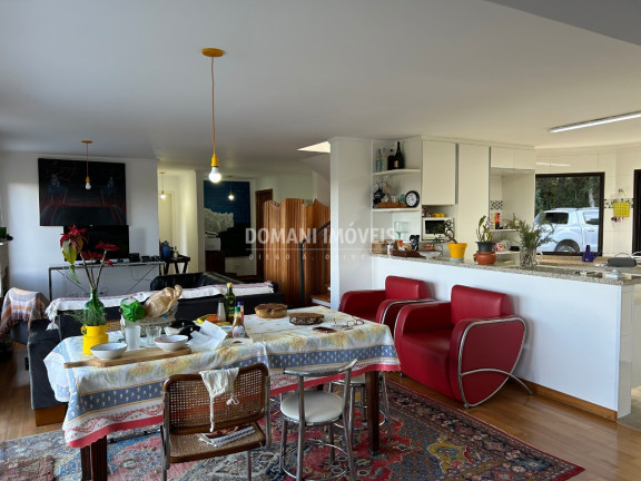 Imagem Casa com 4 Quartos à Venda, 197 m² em Região Do Alto Da Boa Vista - Campos Do Jordão Imagem Casa com 4 Quartos à Venda, 197 m² em Região Do Alto Da Boa Vista - Campos Do Jordão