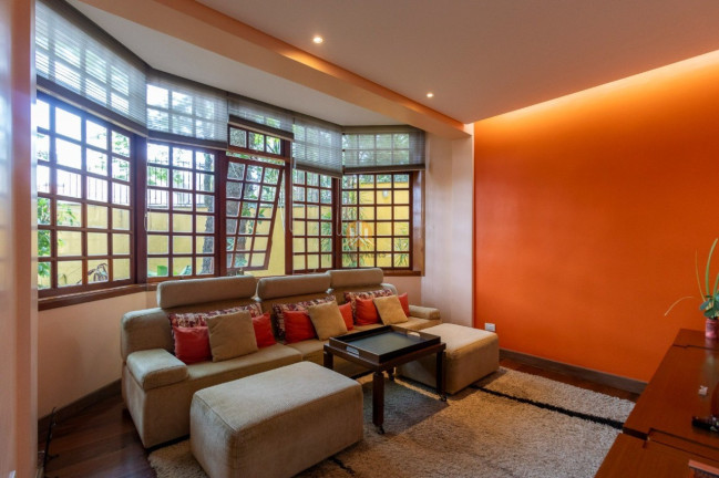 Imagem Casa com 5 Quartos à Venda, 440 m² em Jardim Prudência - São Paulo Imagem Casa com 5 Quartos à Venda, 440 m² em Jardim Prudência - São Paulo