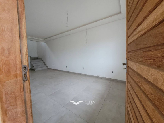 Imagem Sobrado com 3 Quartos à Venda, 130 m² em Centro - Barra Velha Imagem Sobrado com 3 Quartos à Venda, 130 m² em Centro - Barra Velha