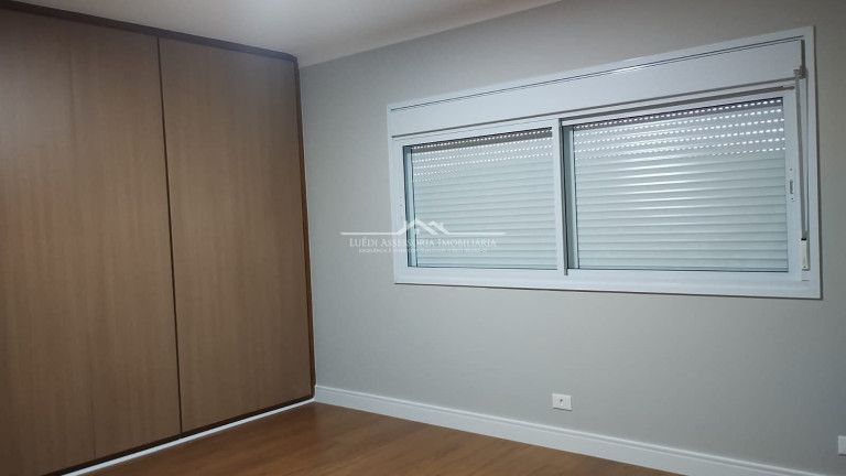 Imagem Sobrado com 4 Quartos à Venda, 236 m² em São João Clímaco - São Paulo Imagem Sobrado com 4 Quartos à Venda, 236 m² em São João Clímaco - São Paulo