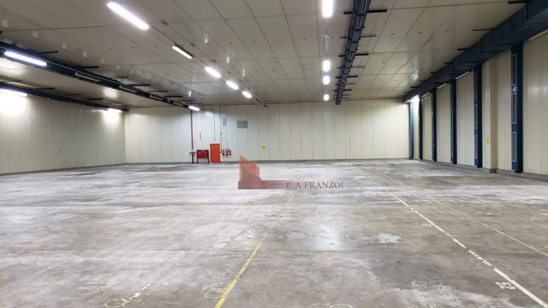 Imagem Galpão para Alugar, 2.750 m² em Limoeiro - Itajaí Imagem Galpão para Alugar, 2.750 m² em Limoeiro - Itajaí
