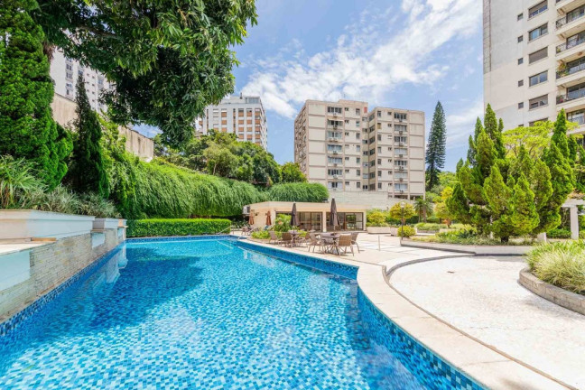 Imagem Imóvel com 3 Quartos à Venda, 161 m² em Moinhos De Vento - Porto Alegre Imagem Imóvel com 3 Quartos à Venda, 161 m² em Moinhos De Vento - Porto Alegre