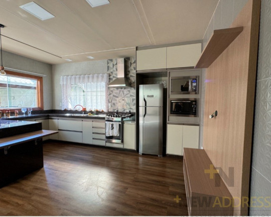 Imagem Casa com 5 Quartos à Venda, 220 m² em Vera Cruz - Cariacica Imagem Casa com 5 Quartos à Venda, 220 m² em Vera Cruz - Cariacica
