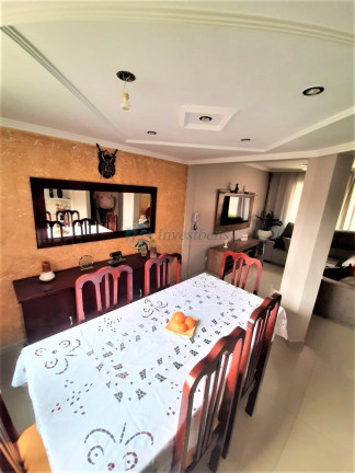 Imagem Casa de Condomínio com 3 Quartos à Venda, 115 m² em Cajuru - Curitiba