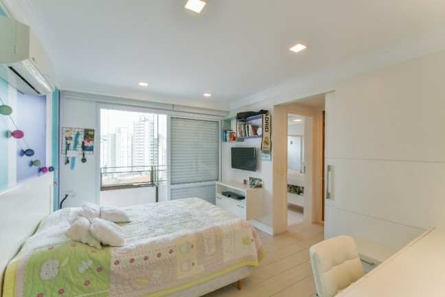 Imagem Apartamento com 3 Quartos à Venda, 209 m² em Vila Nova Conceição - São Paulo Imagem Apartamento com 3 Quartos à Venda, 209 m² em Vila Nova Conceição - São Paulo