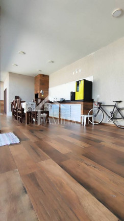 Imagem Casa com 2 Quartos à Venda, 168 m² em Iririú - Joinville