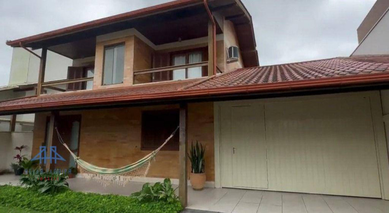Imagem Casa com 5 Quartos à Venda, 290 m² em Vargem Grande - Florianópolis Imagem Casa com 5 Quartos à Venda, 290 m² em Vargem Grande - Florianópolis