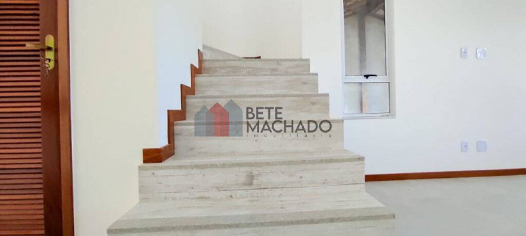 Imagem Casa com 4 Quartos à Venda, 200 m² em Vargem Grande - Teresópolis