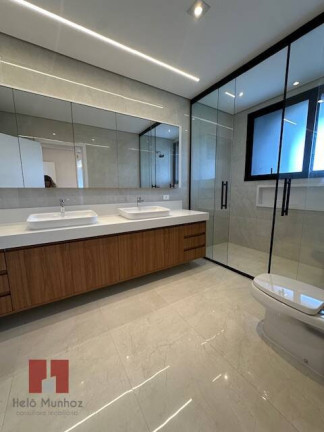 Imagem Casa com 3 Quartos à Venda, 535 m² em Alphaville - Santana De Parnaíba Imagem Casa com 3 Quartos à Venda, 535 m² em Alphaville - Santana De Parnaíba