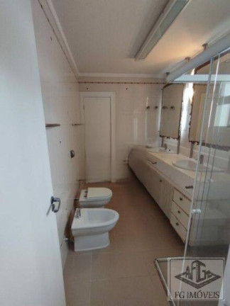 Imagem Sobrado com 5 Quartos à Venda, 542 m² em Parque Dos Príncipes - São Paulo Imagem Sobrado com 5 Quartos à Venda, 542 m² em Parque Dos Príncipes - São Paulo