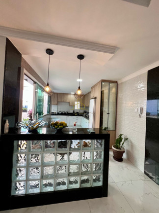 Imagem Imóvel com 3 Quartos à Venda, 115 m² em Campo Grande - Cariacica Imagem Imóvel com 3 Quartos à Venda, 115 m² em Campo Grande - Cariacica